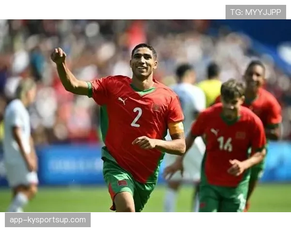 人墙规则：防守方排人墙时必须距离球至少9.15米，否则裁判可重摆任意球