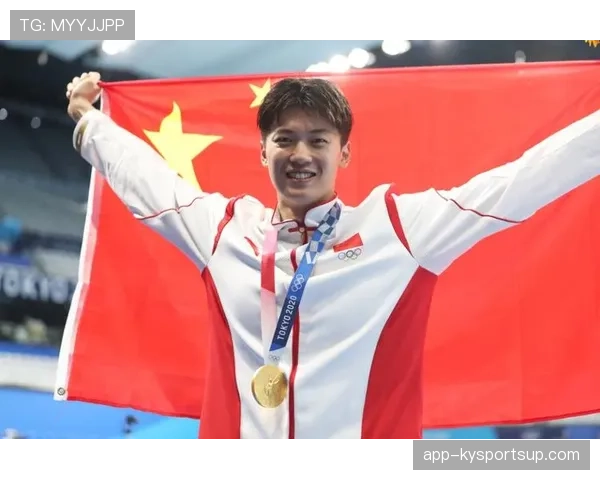 汪顺私下比赛场还低调，结果出门包比我房租贵，我还能说啥